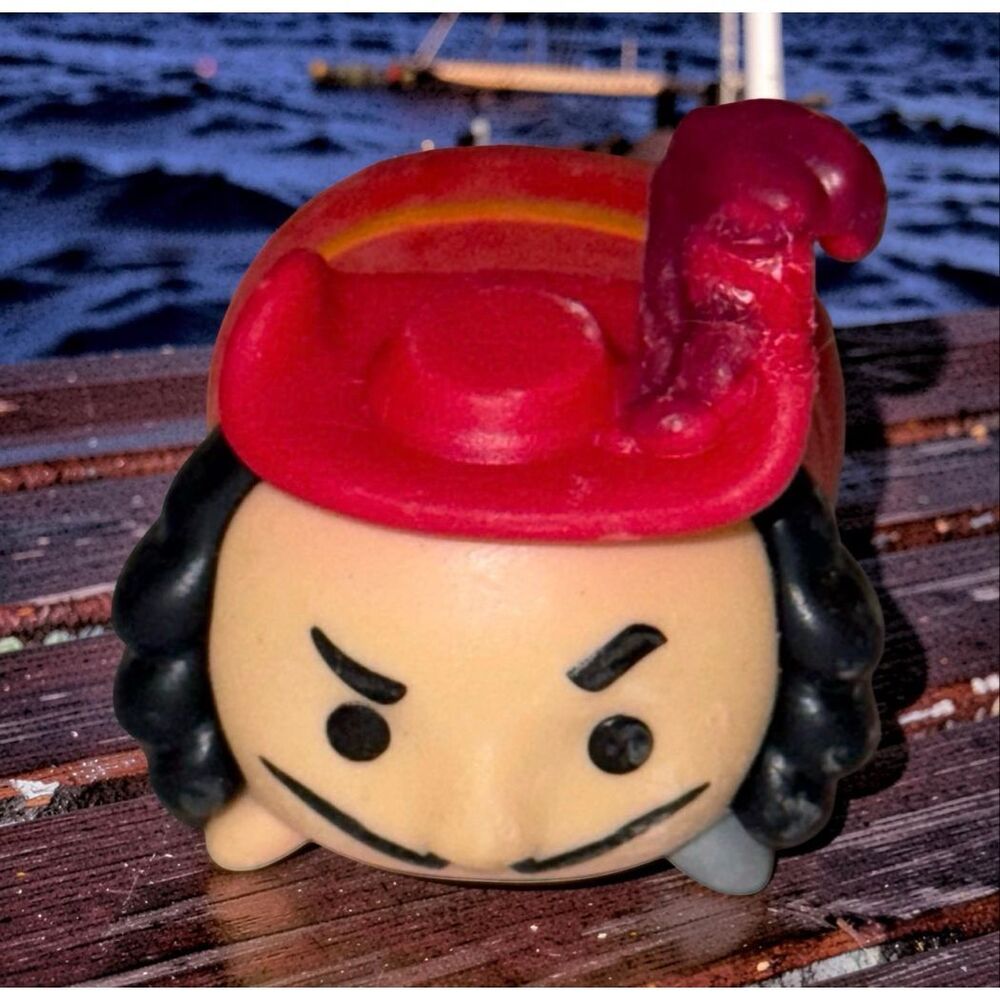 Disney Tsum Tsum Peter Pan’s Captian Hook Stackable Figure Large Size A14